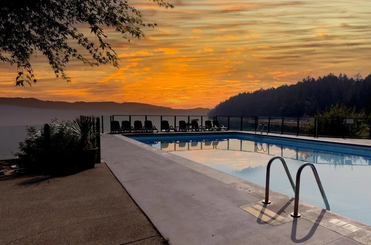 Apartment Sunrise Cove Apt At Inn Of The Sea Ladysmith