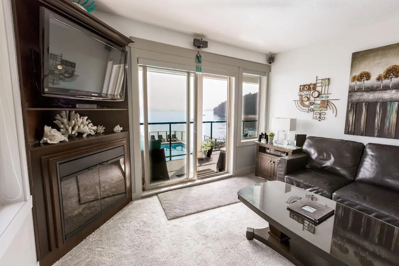 Apartment Sunrise Cove Apt At Inn Of The Sea Ladysmith Canada